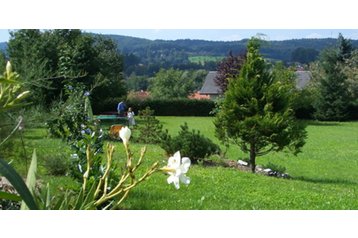 Austria Privát Graz, Exteriorul